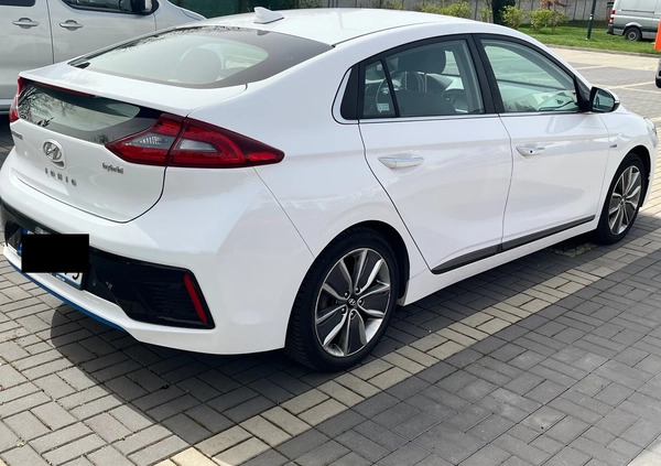 Hyundai IONIQ cena 69000 przebieg: 98500, rok produkcji 2017 z Wrocław małe 154